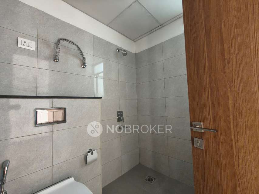 3 BHK Flat In Godrej Woods For Sale  In Sector 43