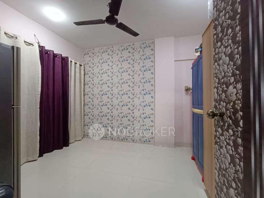 2 BHK Flat In Sai Udyan Chs For Sale  In Panvel