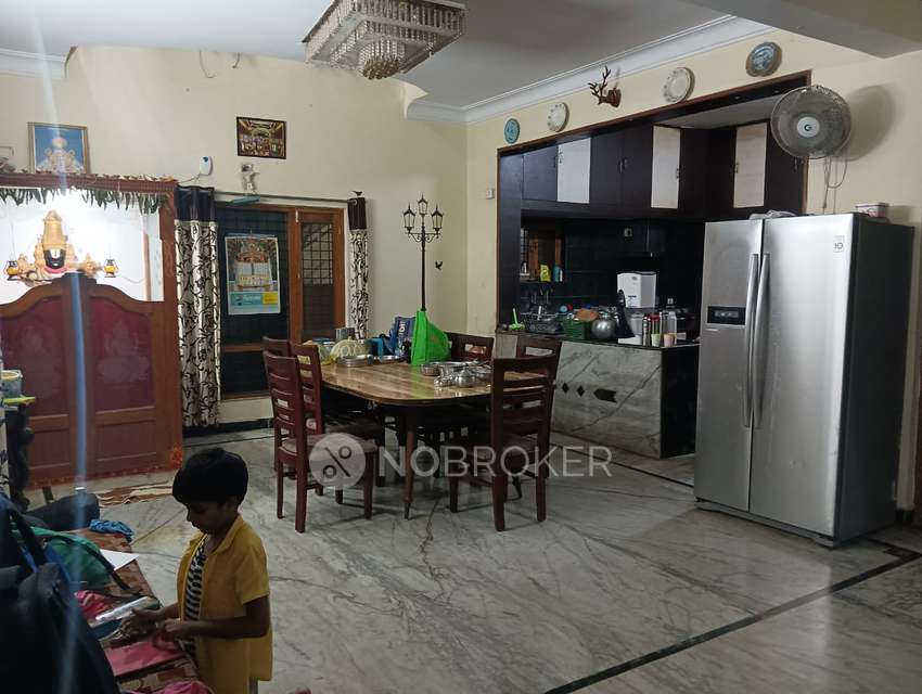 4+ BHK Flat For Sale  In Moula Ali