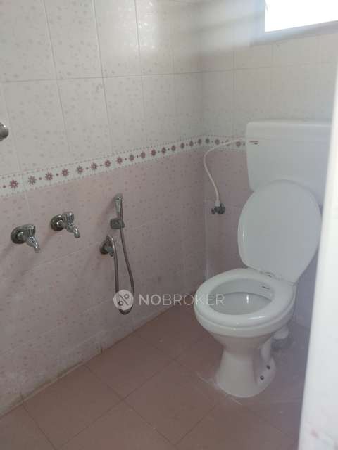 2 BHK Flat In Balaji Temple View Apartment For Sale  In Pammal