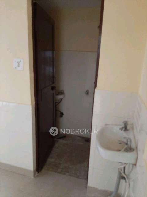 1 BHK Flat In Rwa Vasundhara Sector 4a For Sale  In Vasundhara