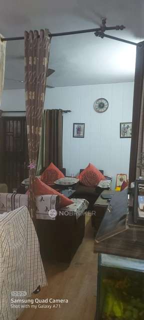 2 BHK Flat In Mohan Delux Apartment For Sale  In Shalimar Garden