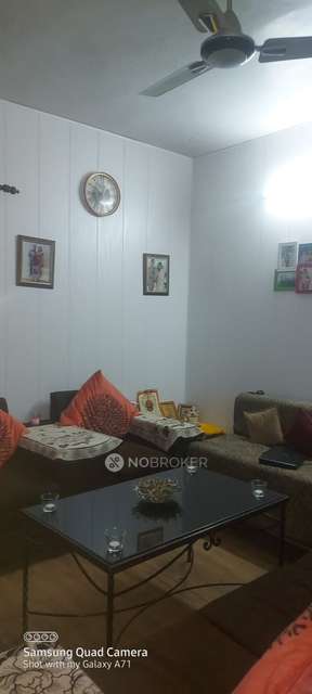 2 BHK Flat In Mohan Delux Apartment For Sale  In Shalimar Garden