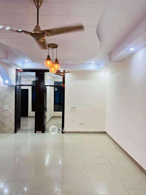 3 BHK Villa In Shakti Khand 4 Lane No. 9, Lane Number 9 For Sale  In Indirapuram