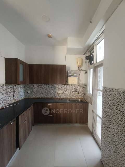 3 BHK Flat In Jm Aroma for Rent  In Sector 75