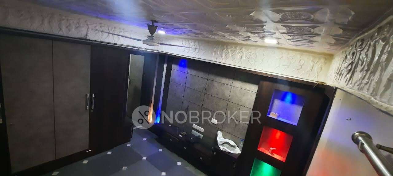 1 RK House for Rent In Upper Bus Depot