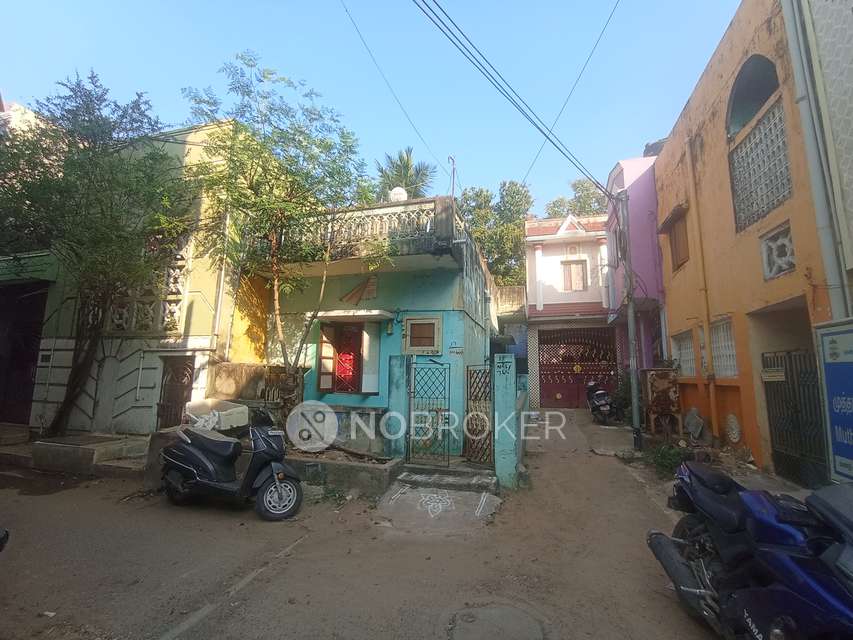 4+ BHK House For Sale  In  Kodungaiyur