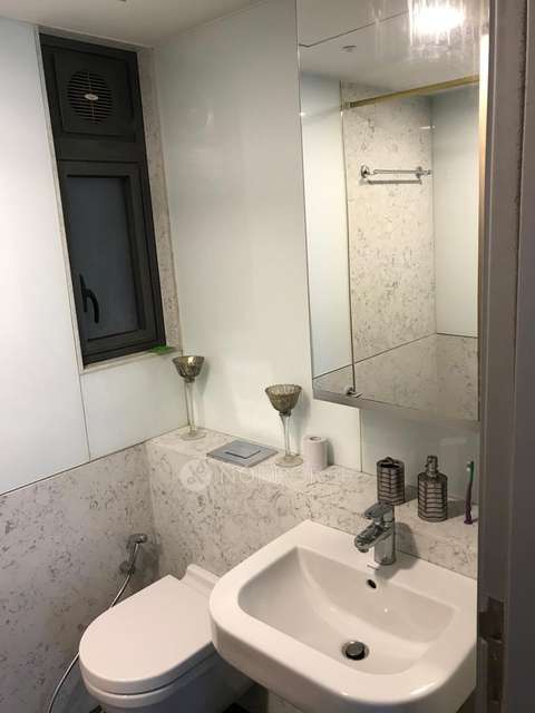 2 BHK Flat In Lodha New Cuffe Parade For Sale  In Wadala