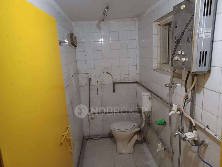 2 BHK House for Rent  In Model Colony, Shivaji Nagar