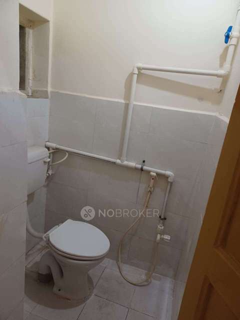 2 BHK House for Rent  In Model Colony, Shivaji Nagar