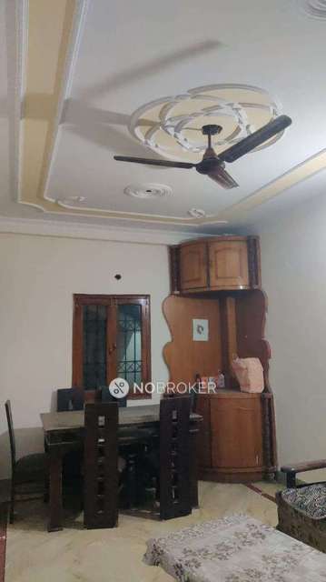 1 RK Flat In Standalone Building  for Rent  In Sector 8