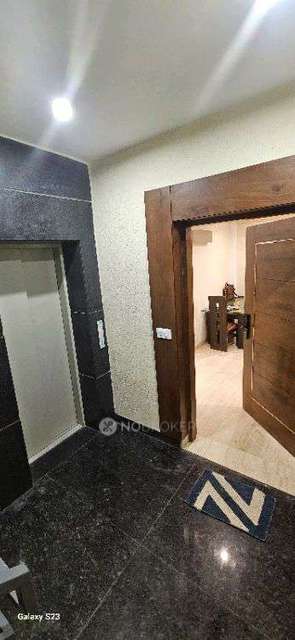 4+ BHK Flat In Sushant Lok Iii For Sale  In Sector 57