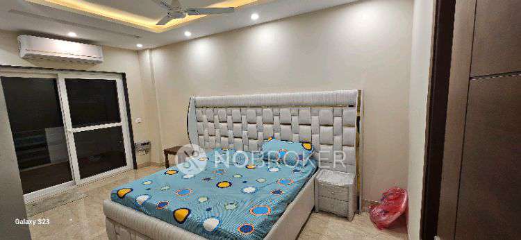 4+ BHK Flat In Sushant Lok Iii For Sale  In Sector 57