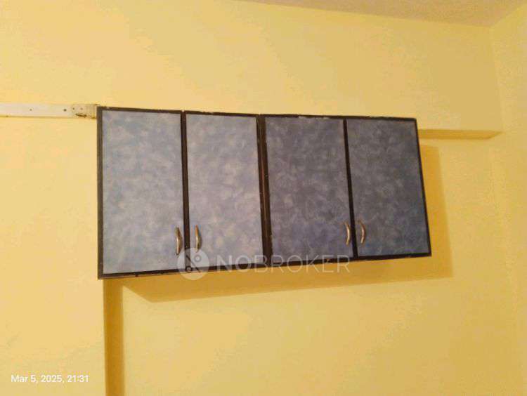 2 BHK Flat In Shree Arihant Apartment For Sale  In Malad West