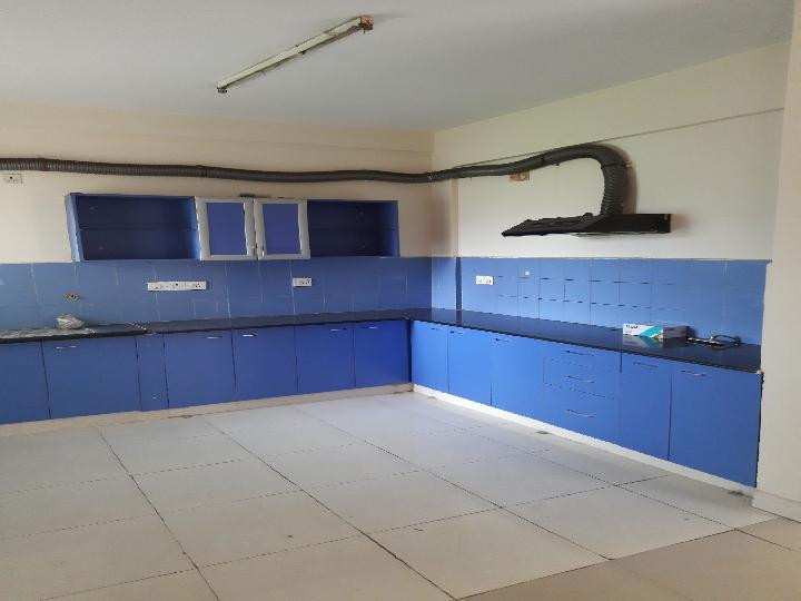 Prism Sovereign Apartments Brookefield Rent WITHOUT BROKERAGE Semi