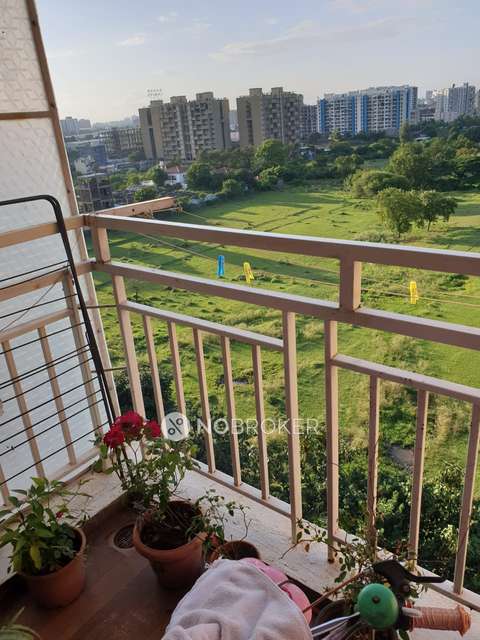 1 BHK Flat In Hill View For Sale  In Undri,