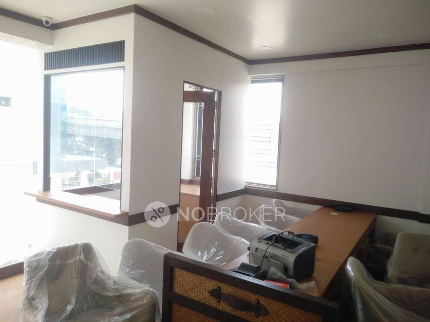 Showroom in Hadapsar, Pune for Rent 