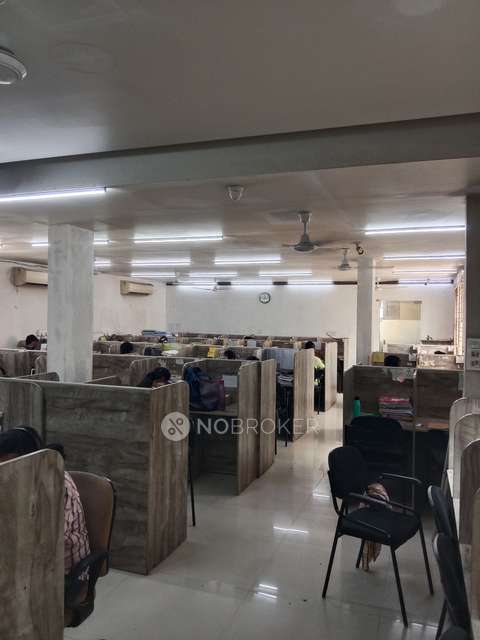 Showroom in Hadapsar, Pune for Rent 