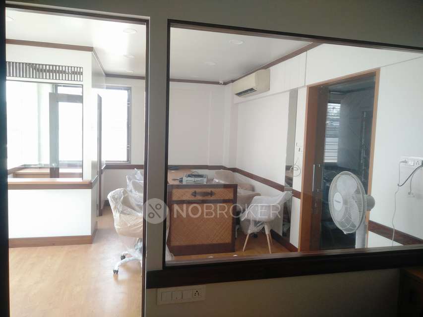 Showroom in Hadapsar, Pune for Rent 