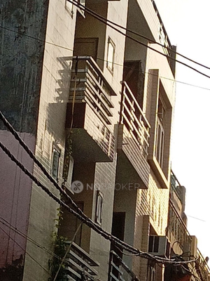 1 RK Flat In  Standalone Building  for Rent  In Badarpur