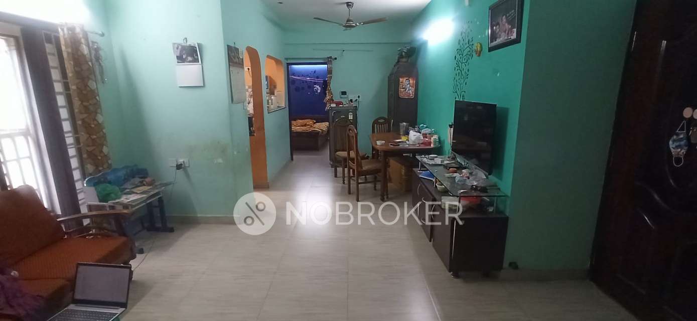 2 BHK Flat In Saradeuz Paradise For Sale  In Perumbakkam