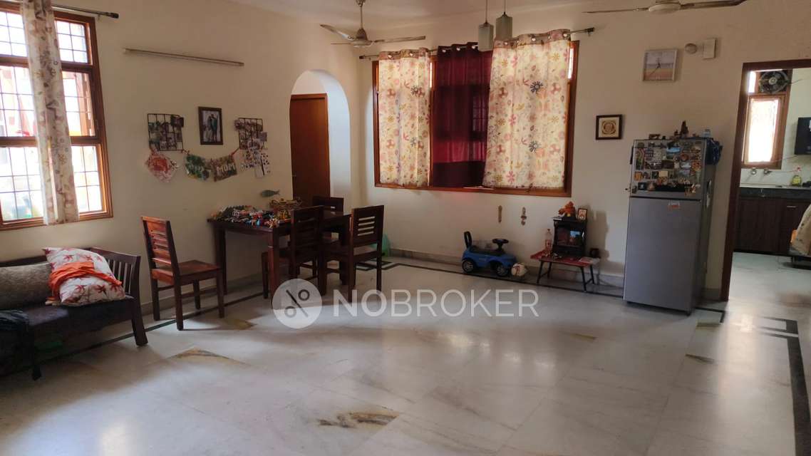 3 BHK Flat In New Jyoti Apartments for Rent  In Dwarka