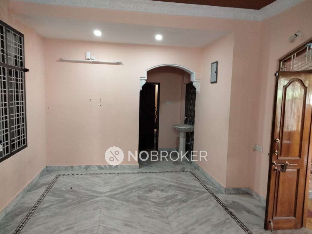 Standalone Building Toli Chowki Rent WITHOUT BROKERAGE Semifurnished