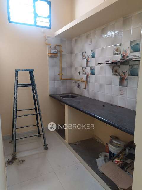 2 BHK House for Lease  In Kadugondanahalli