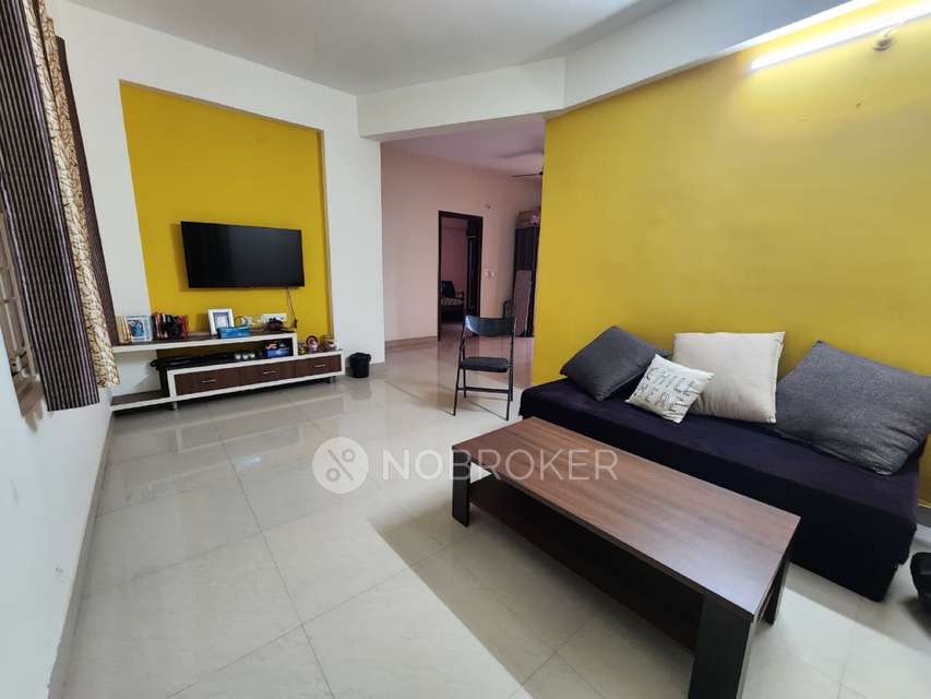 2 BHK Flat In Rs Green View for Rent  In Bellandur
