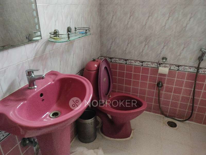 4+ BHK Flat In Hr Residency For Sale  In Banjara Hills