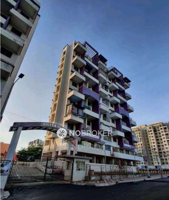 1 BHK Flat In Society for Rent  In Silver Oaks
