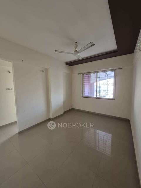 1 BHK Flat In Society for Rent  In Silver Oaks
