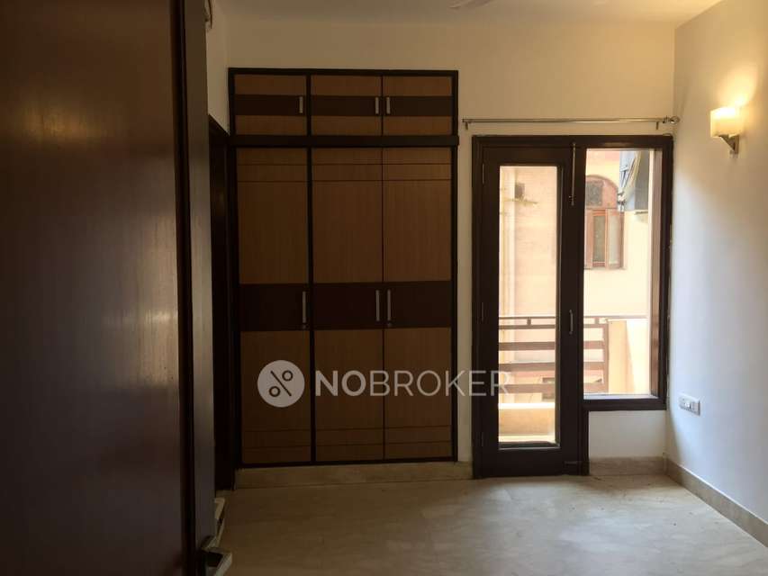 4 BHK Flat for Rent  In Greater Kailash