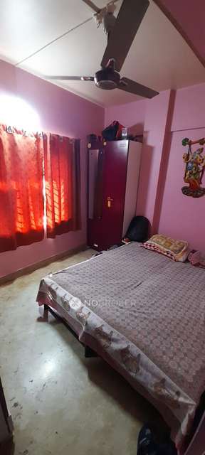 2 BHK Flat In Shree Gajanan Apartment, Shukruwar Peth For Sale  In Aakra Maruti Chowk