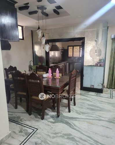 4 BHK Flat In Shree Plaza  For Sale  In Nampally