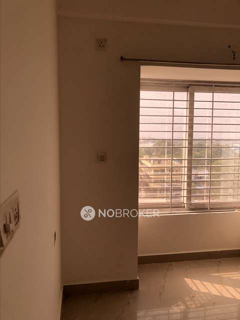 2 BHK Flat In The Royal Castle Apartments  For Sale  In Thirumudivakkam