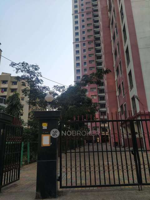 2 BHK Flat In Mhada Complex  For Sale  In Yashwant Nagar