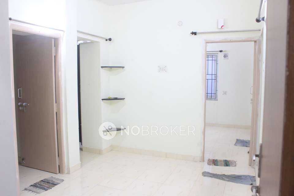 2 BHK Flat In Tnhb Flats For Sale  In Ambattur 
