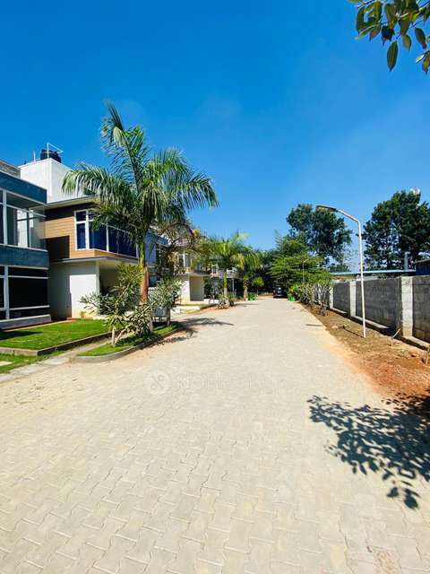 4+ BHK Flat In Pushpam Woods For Sale  In Sarjapura