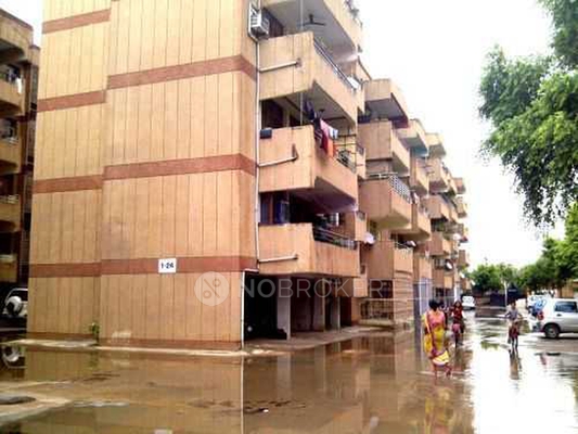 1 RK Flat In Hewo Apartments For Sale  In Sector-31