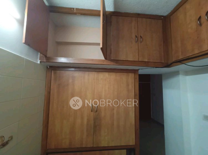 Rahmath manzil Vadapalani Rent WITHOUT BROKERAGE Semifurnished 3 BHK