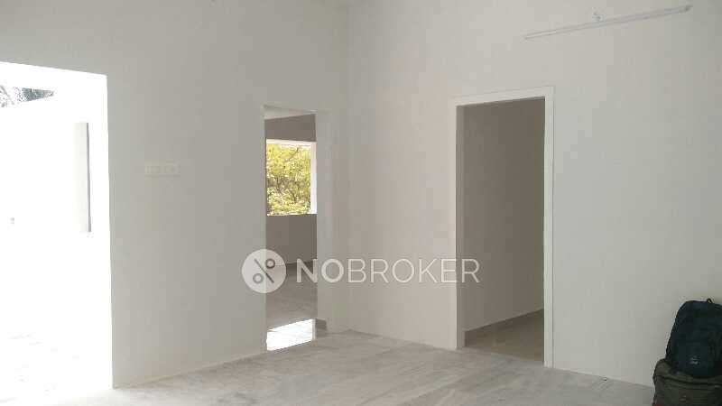 2 BHK Flat In Bhatia Palace For Sale  In Kotturpuram