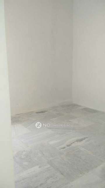 2 BHK Flat In Bhatia Palace For Sale  In Kotturpuram