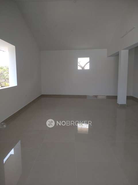 2 BHK Flat In Bhatia Palace For Sale  In Kotturpuram