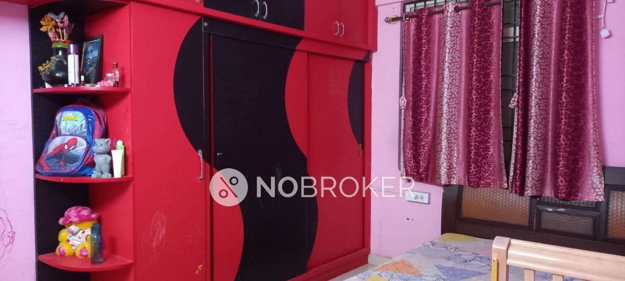 2 BHK Flat In Ravoos Temple Bells For Sale  In Munnekollal