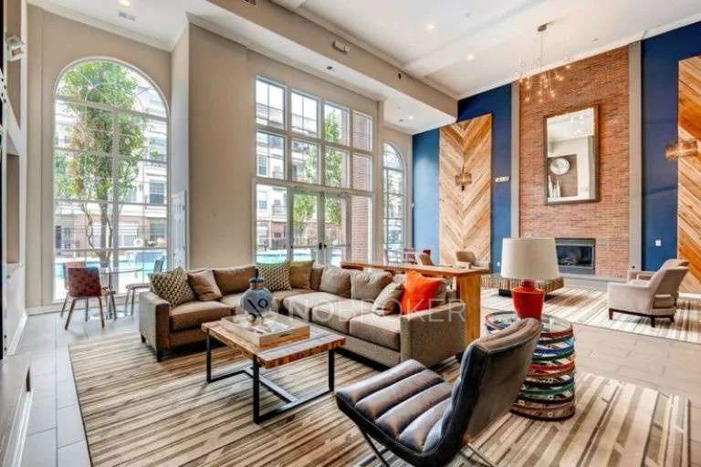 4 BHK Flat In Express Astra For Sale  In Sector 1