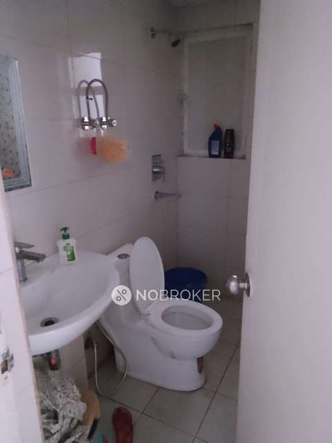 3 BHK Flat In Stellar One For Sale  In Stellar One