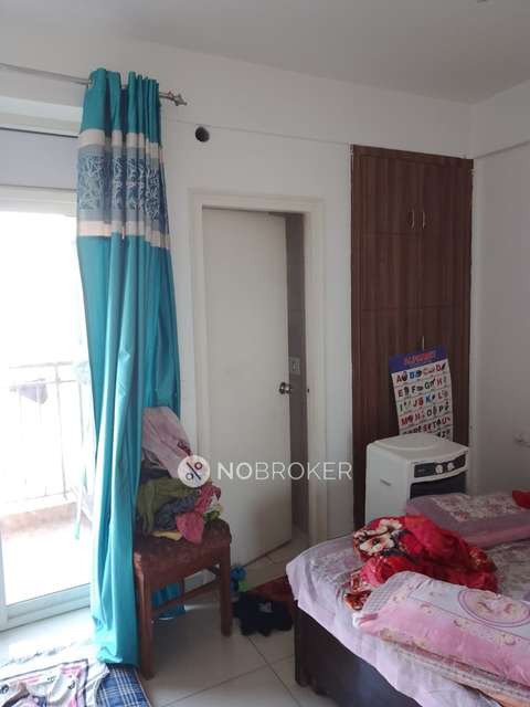 3 BHK Flat In Stellar One For Sale  In Stellar One