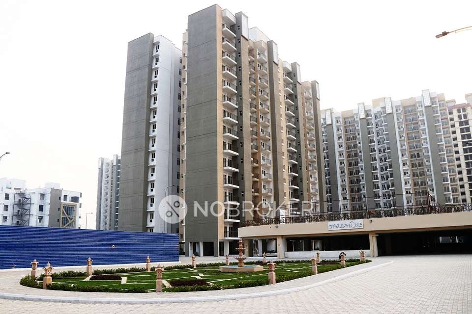 3 BHK Flat In Stellar One For Sale  In Stellar One