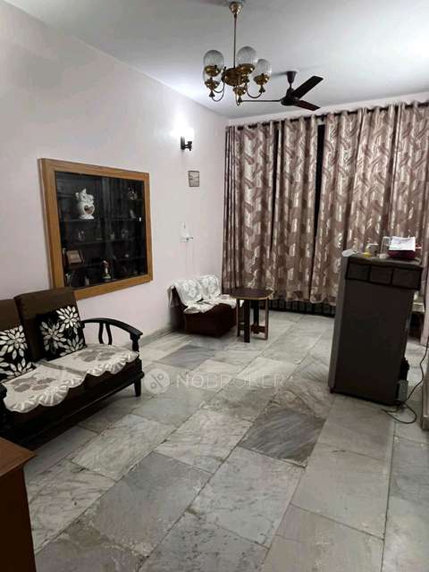 PG for Girls in Sector 15